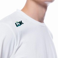 Camiseta branca de Lok Monch